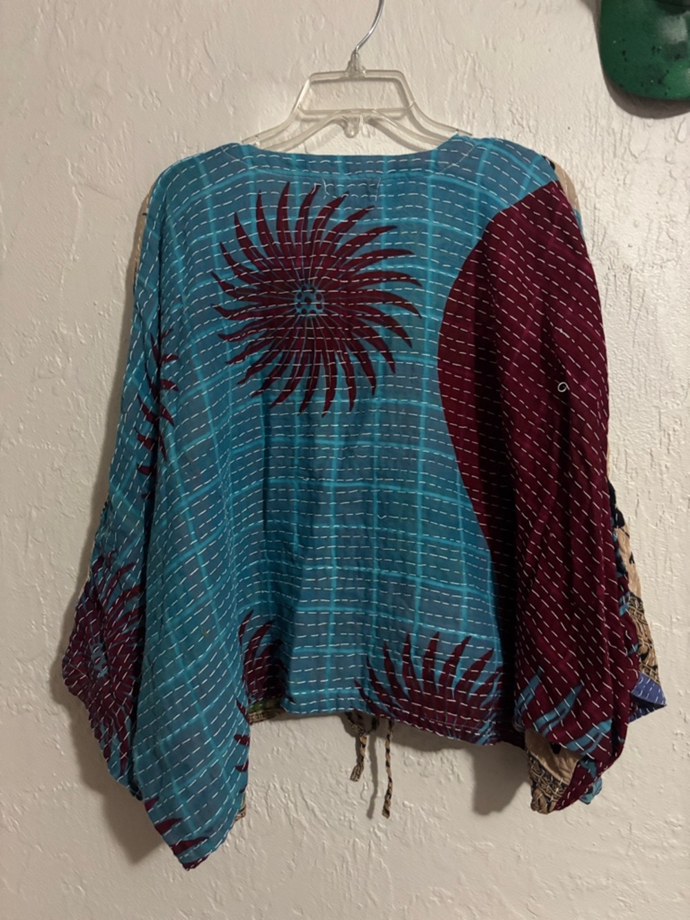 Kantha Bae Butterfly 🦋 Top Free Size - Picture 3 of 9